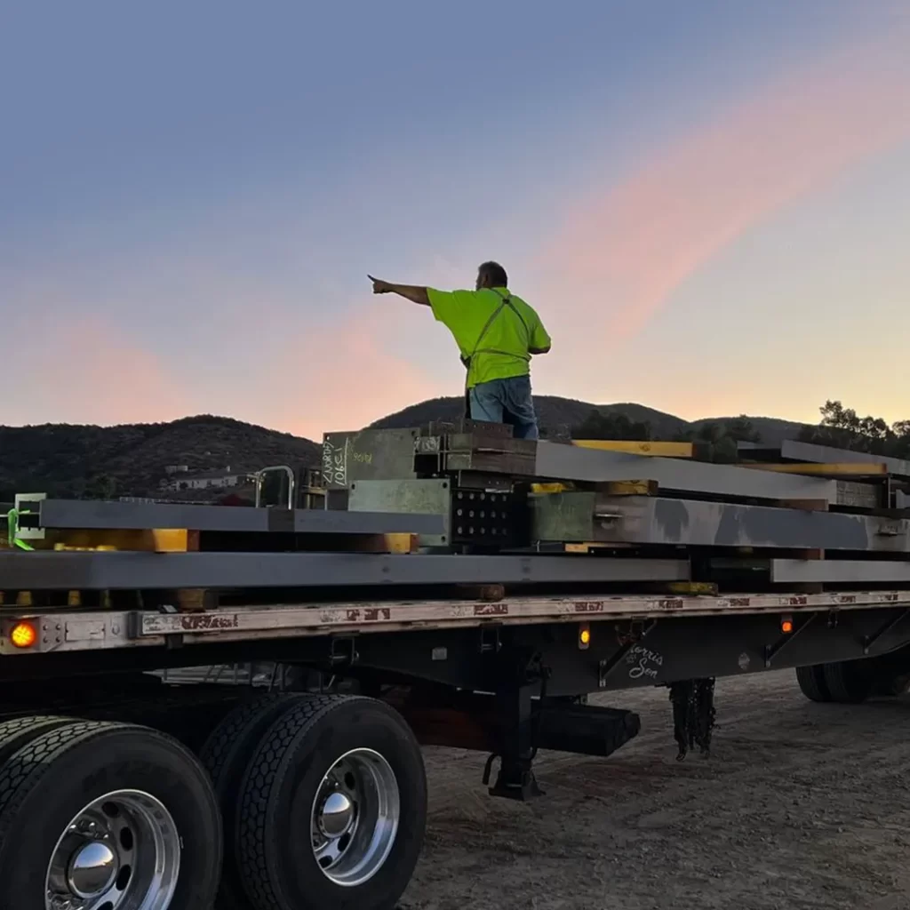 FCP Rigging and Transport Oversized Steel Structures