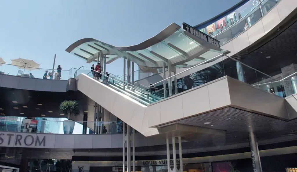 FCP-Santa-Monica-Place-Steel-Fabrication-Project-260515-Skywalk-2